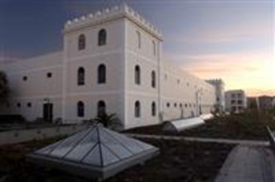 фото отеля The Breakwater Lodge