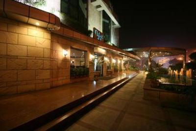 фото отеля City Park Hotel New Delhi