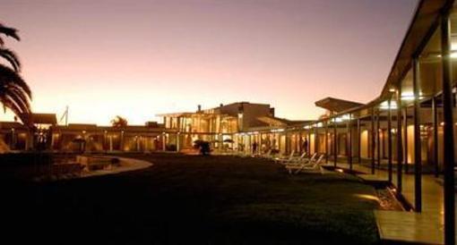 фото отеля Dazzler Camberland Hotel Pilar
