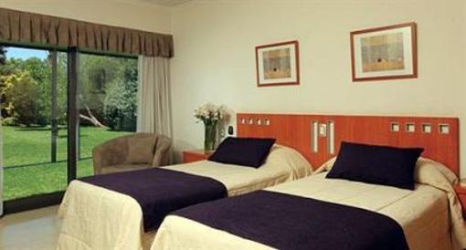 фото отеля Dazzler Camberland Hotel Pilar