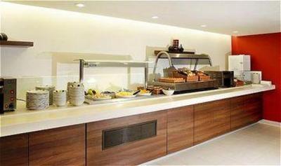 фото отеля Holiday Inn Express Swindon West M4 Jct 16