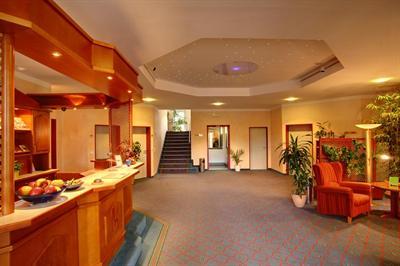 фото отеля Hotel Montana Guxhagen