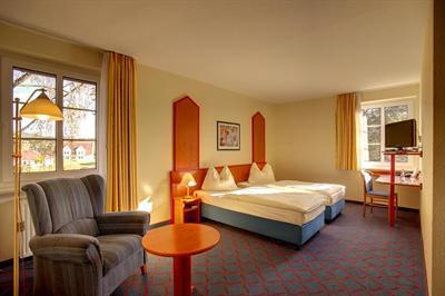 фото отеля Hotel Montana Guxhagen
