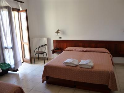 фото отеля L'Ancora Hotel Santa Teresa Di Gallura