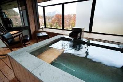фото отеля Lake Shikotsu Tsuruga Resort Spa Mizu no Uta
