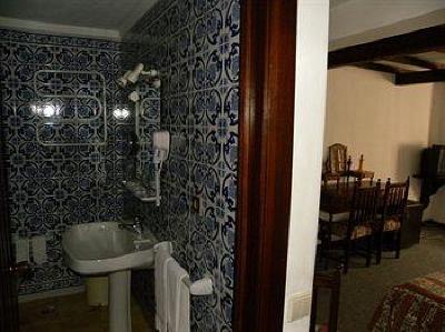 фото отеля Albergaria Rainha Santa Isabel Inn Obidos