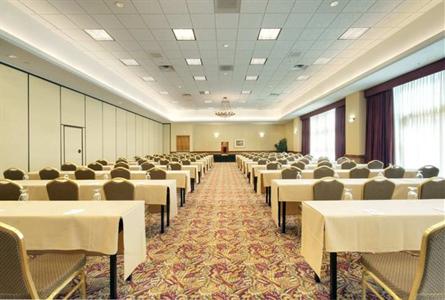 фото отеля Embassy Suites Anaheim South / Disneyland Resort