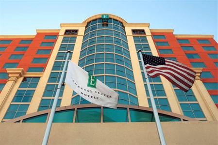 фото отеля Embassy Suites Anaheim South / Disneyland Resort