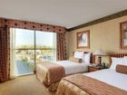 фото отеля Embassy Suites Anaheim South / Disneyland Resort