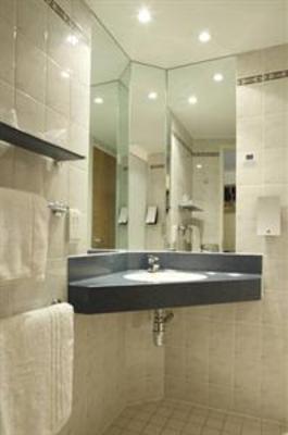 фото отеля Holiday Inn Express Birmingham City Centre
