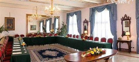фото отеля Grand Hotel Villa Tuscolana