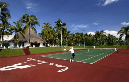 фото отеля Las Hadas Golf Resort and Marina