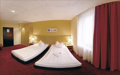 фото отеля Hotel Adler Leipzig