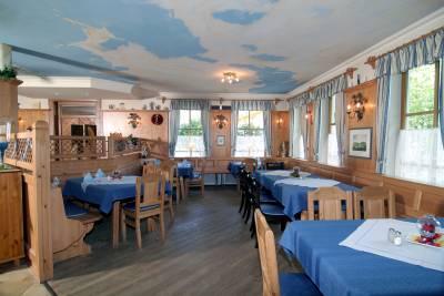 фото отеля Landgasthof-Hotel-Maximilian