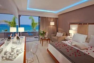 фото отеля Alimounda Mare