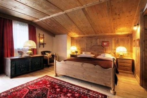 фото отеля Hotel La Perla Corvara in Badia
