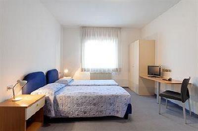 фото отеля Hotel Residence Nago-Torbole