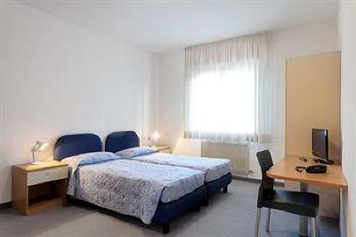 фото отеля Hotel Residence Nago-Torbole