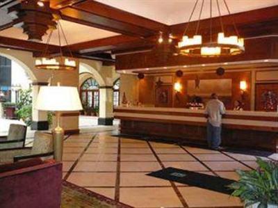 фото отеля Embassy Suites Hotel Nashville - Airport