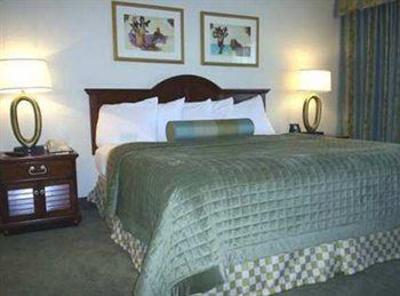 фото отеля Embassy Suites Hotel Nashville - Airport