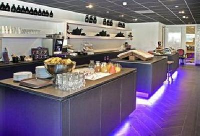 фото отеля Van der Valk Hotel Nieuwerkerk