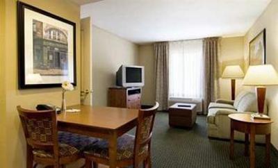 фото отеля Homewood Suites Airport West Maryland Heights