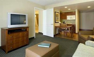 фото отеля Homewood Suites Airport West Maryland Heights