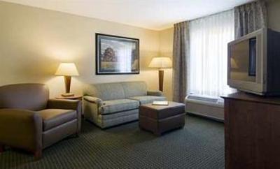 фото отеля Homewood Suites Airport West Maryland Heights