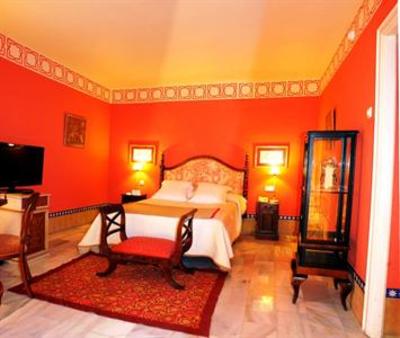 фото отеля Alcazar de la Reina Hotel