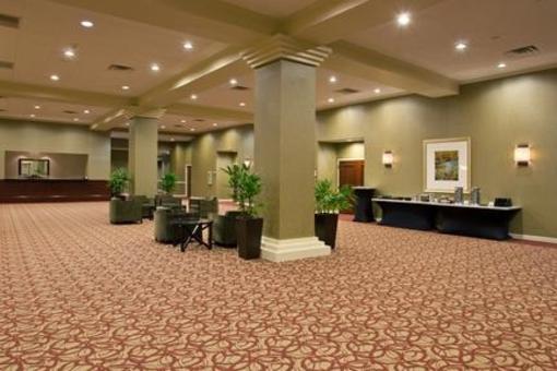 фото отеля Crowne Plaza Columbus Downtown