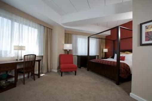 фото отеля Crowne Plaza Columbus Downtown