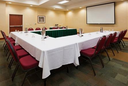 фото отеля Holiday Inn Madison at The American Center