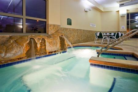 фото отеля Holiday Inn Madison at The American Center