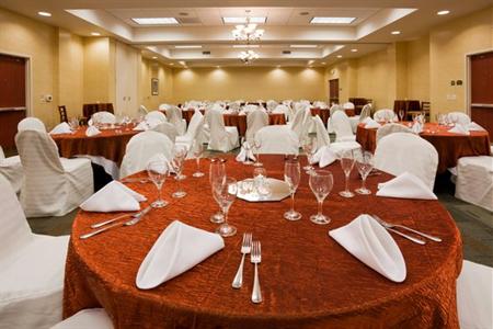 фото отеля Holiday Inn Madison at The American Center
