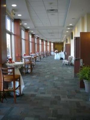 фото отеля Holiday Inn Madison at The American Center
