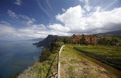 фото отеля Quinta Do Furao Hotel Santana