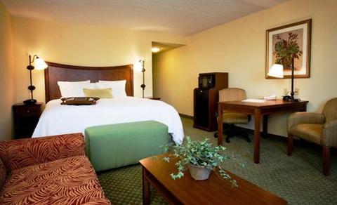 фото отеля Hampton Inn & Suites Fort Myers - Colonial Blvd