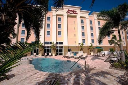 фото отеля Hampton Inn & Suites Fort Myers - Colonial Blvd