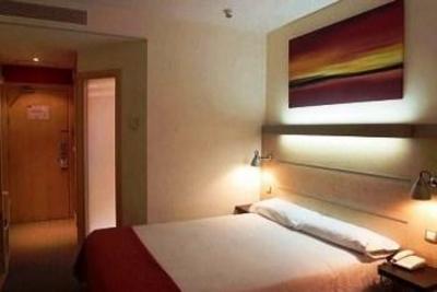фото отеля Holiday Inn Express Madrid-Alcorcon