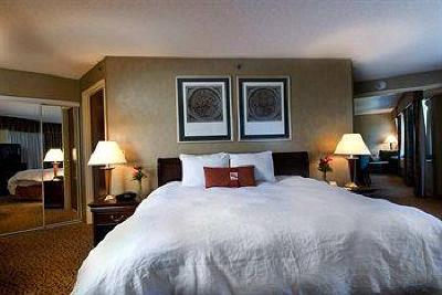 фото отеля Hampton Inn and Suites Columbus Downtown