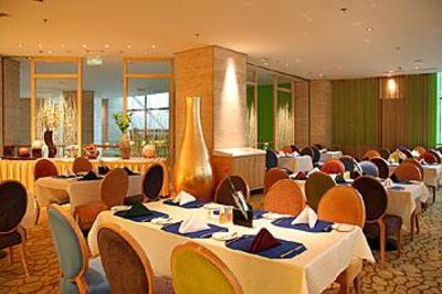 фото отеля Haiyue Jianguo Hotel Weihai