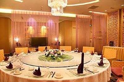 фото отеля Haiyue Jianguo Hotel Weihai