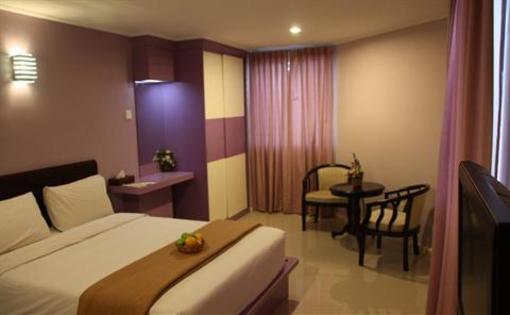 фото отеля Samudra Court Hotel