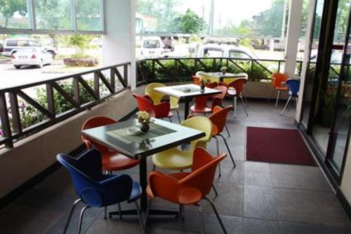 фото отеля Samudra Court Hotel