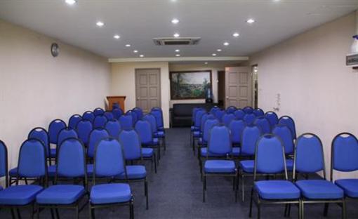 фото отеля Samudra Court Hotel