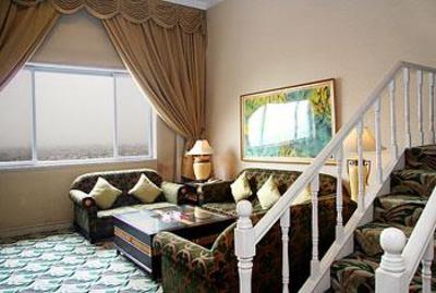 фото отеля California Garden Hotel