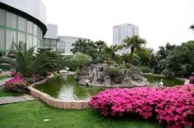 фото отеля California Garden Hotel