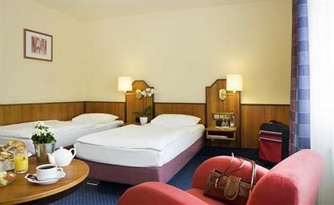 фото отеля Mercure Hotel Bad Homburg Friedrichsdorf