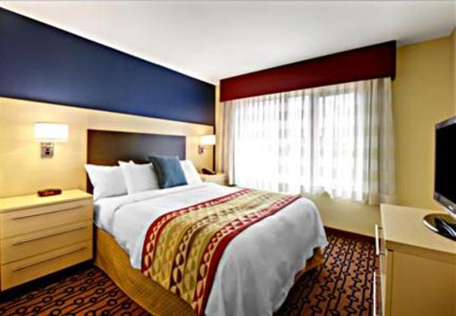 фото отеля TownePlace Suites Providence North Kingstown