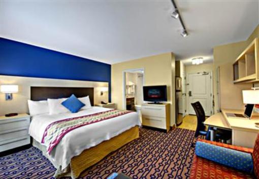 фото отеля TownePlace Suites Providence North Kingstown